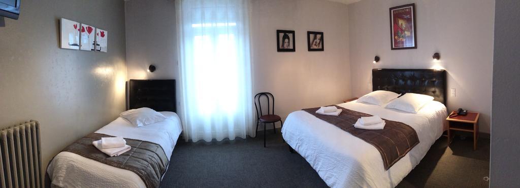 Hotel De L'Aviation La Bourboule Habitación foto